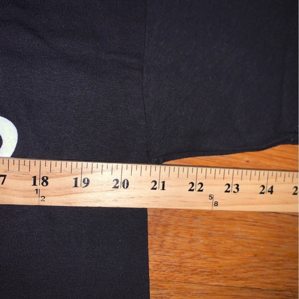 NWT GOT SOLE NY tee shirt size large small black puff print unisex big apple - Picture 5 of 9